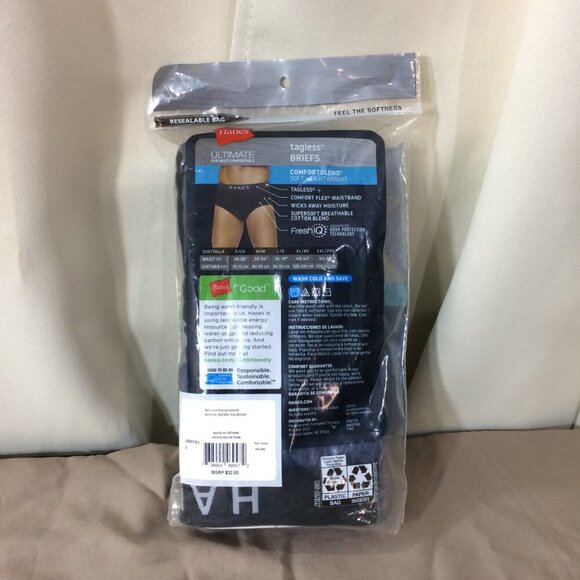 NEW Hanes Men’s Tagless Briefs Cotton Polyester Gray Black Blue Small 28-30” - Picture 3 of 4